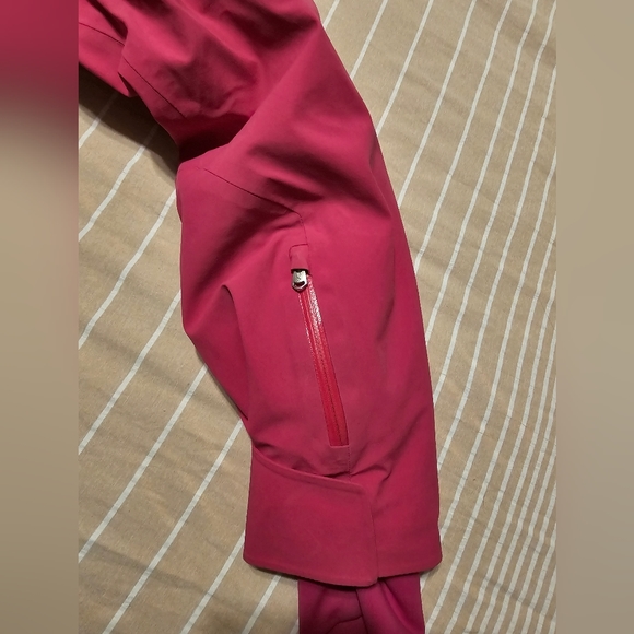 Spyder Ski Jacket with Detachable Hood (XL) - Picture 5 of 12